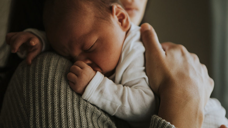 Comment aider votre enfant à faire de bonnes siestes ?