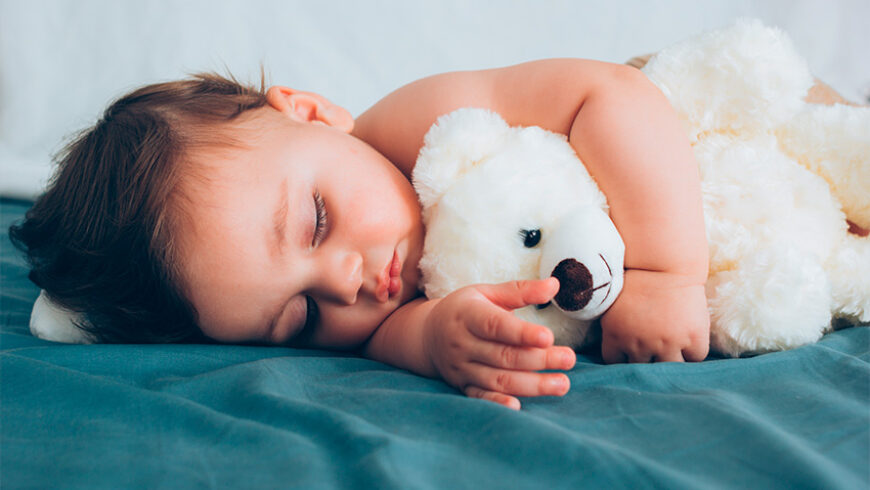 Bruits blancs : la solution miracle pour endormir bébé?